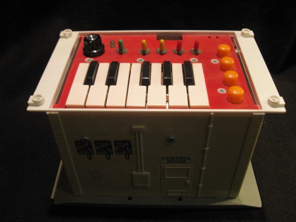 MIDI CONTROL ROOM - 04.jpg